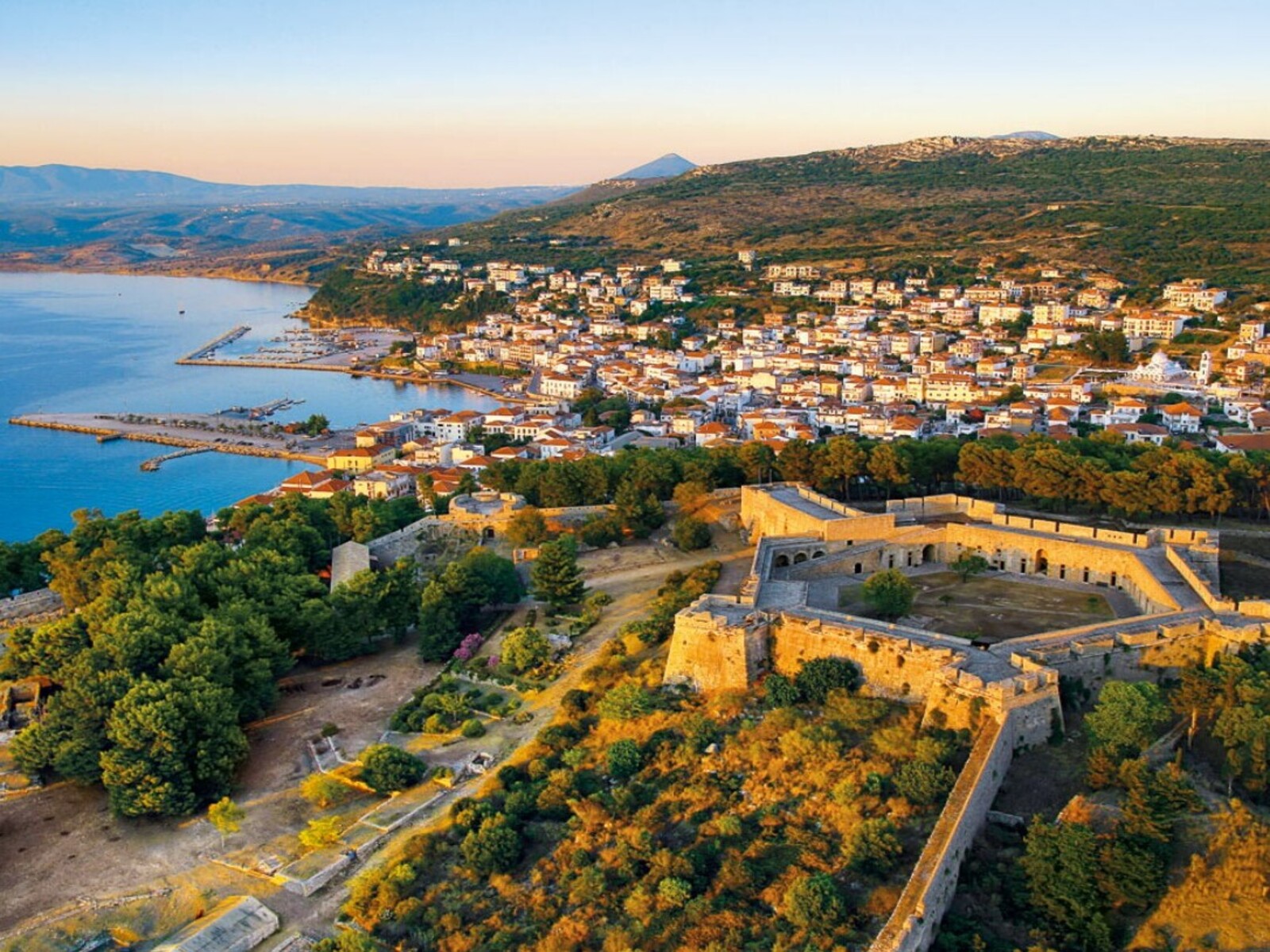 ΤΟ ΚΡΕΜΑΣΜΑ ΤΗΣ ΓΡΙΑΣ ΣΥΚΟΥΣ ΣΤΗ ΜΕΣΣΗΝΗ